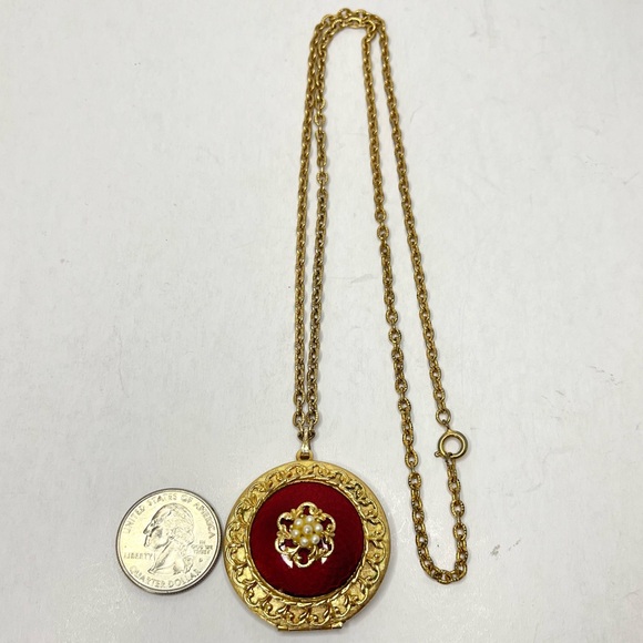 Vintage Guilloche Locket Necklace Gold Tone Red Enamel and Pearl Detail - Picture 7 of 15